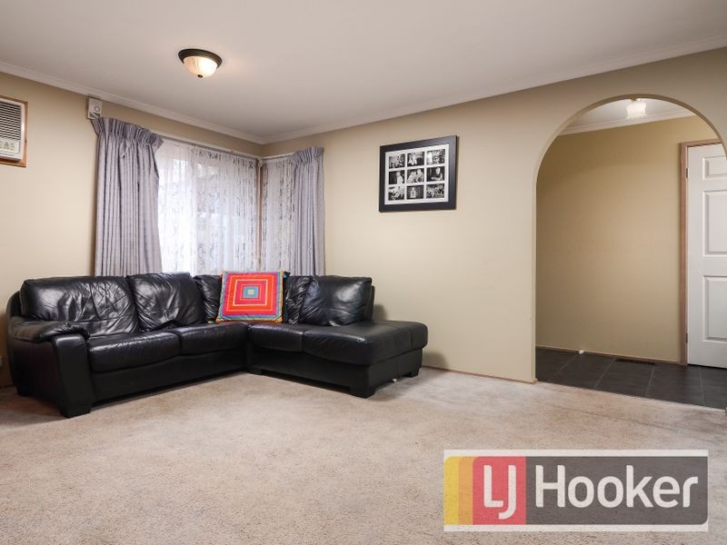 4 Tenandra Court, Berwick VIC 3806