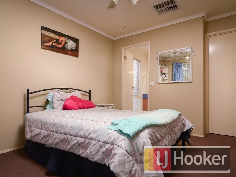 20 Feehan Crescent, Narre Warren South VIC 3805