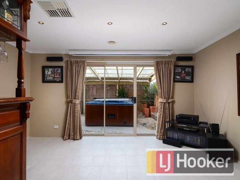 20 Feehan Crescent, Narre Warren South VIC 3805