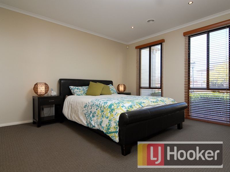 61 Wood Road, Narre Warren South VIC 3805