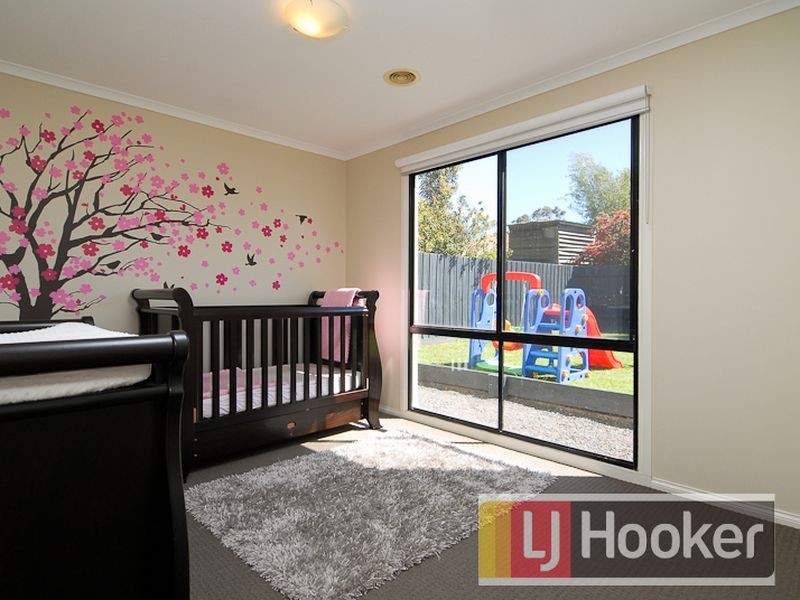 61 Wood Road, Narre Warren South VIC 3805