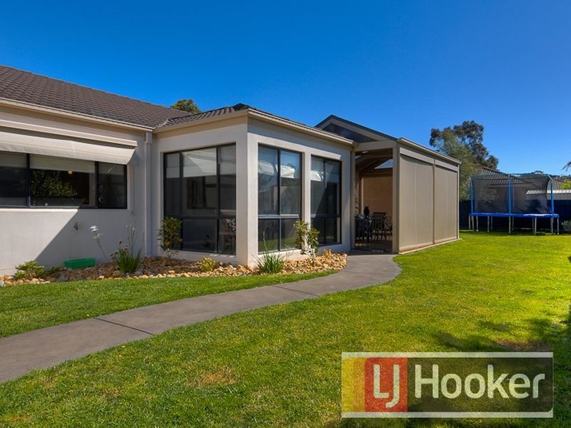 61 Wood Road, Narre Warren South VIC 3805