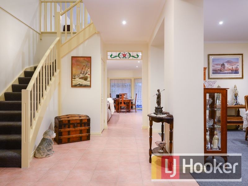 7 Treetop Court, Narre Warren South VIC 3805
