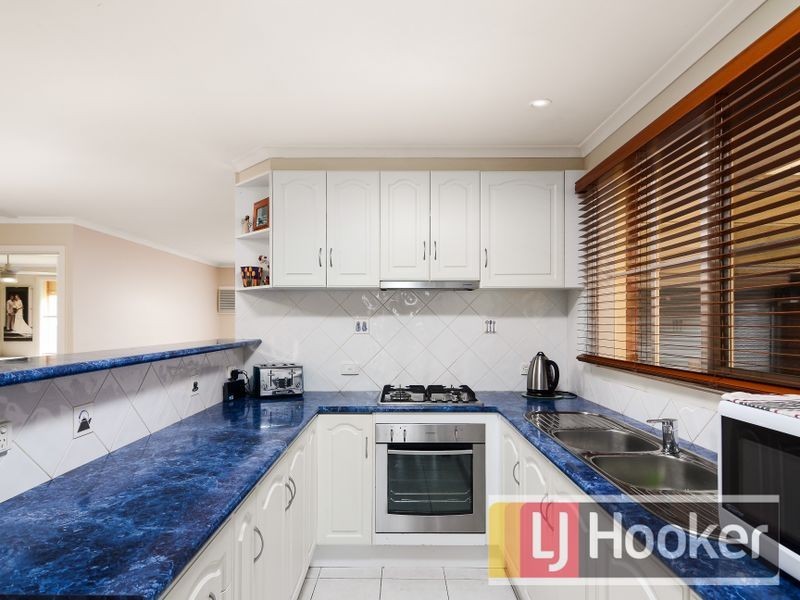 32 Hyssop Drive, Hallam VIC 3803