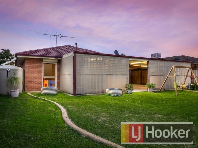 32 Hyssop Drive, Hallam VIC 3803