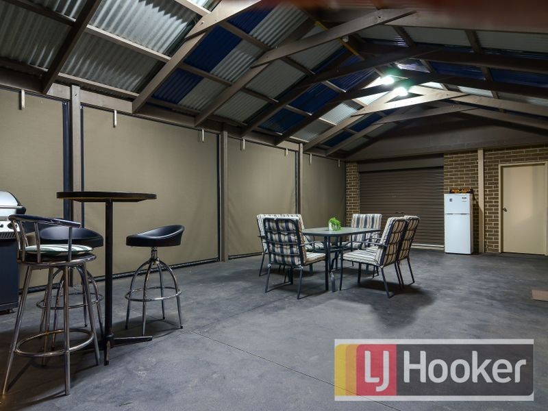 14 Kirwan Drive, Cranbourne East VIC 3977