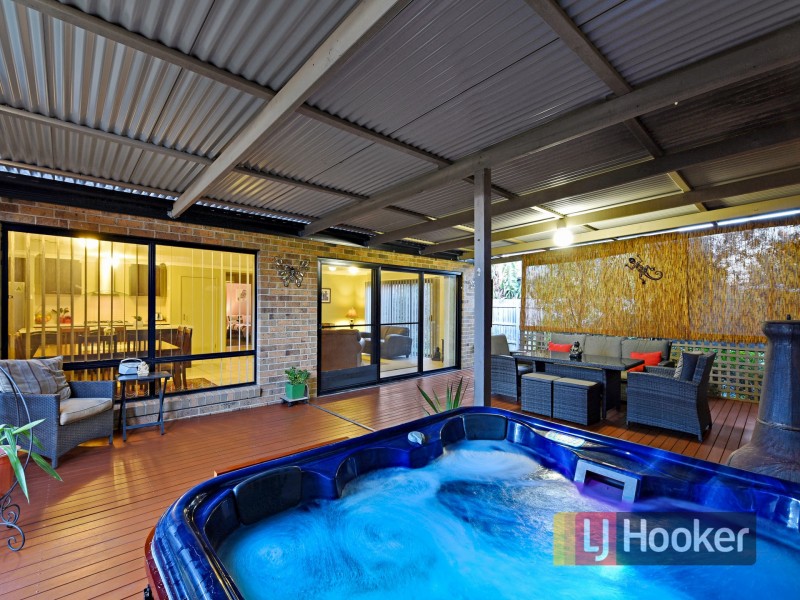 9 Yemaya Place, Berwick VIC 3806