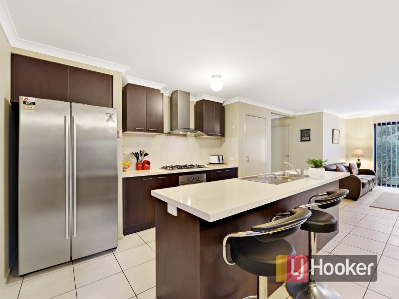 9 Yemaya Place, Berwick VIC 3806