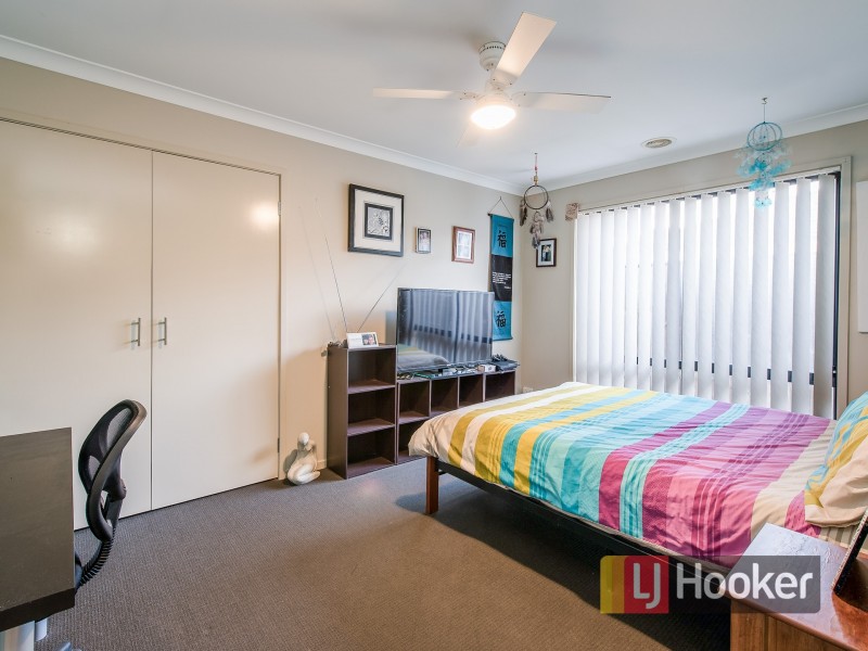 9 Yemaya Place, Berwick VIC 3806