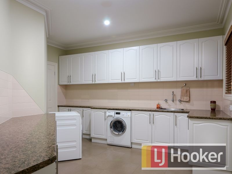 15 Wiringa Close, Narre Warren North VIC 3804