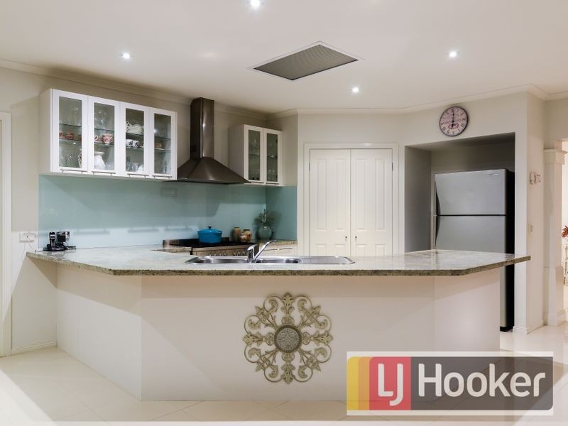 13 Embling Street, Berwick VIC 3806