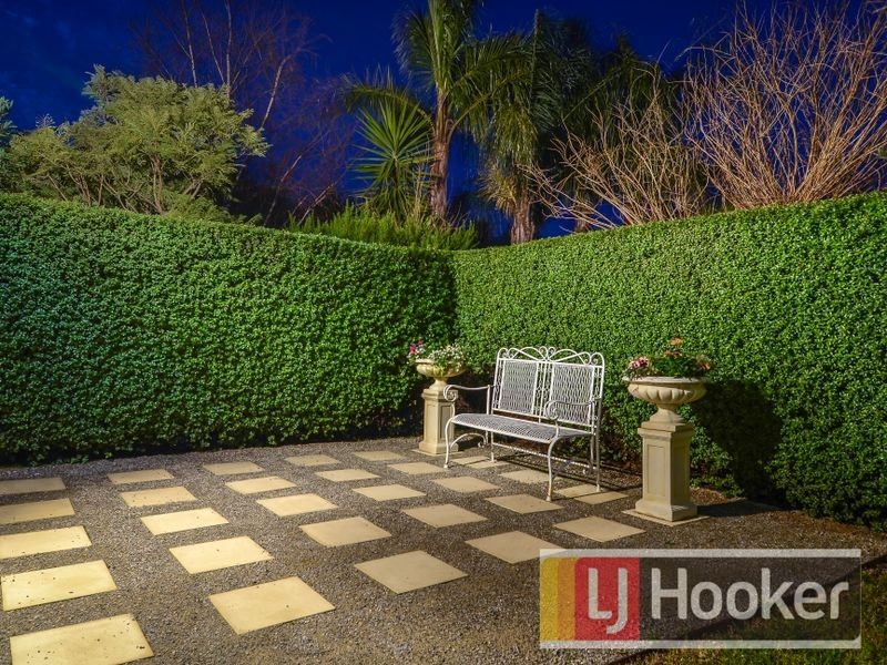 13 Embling Street, Berwick VIC 3806