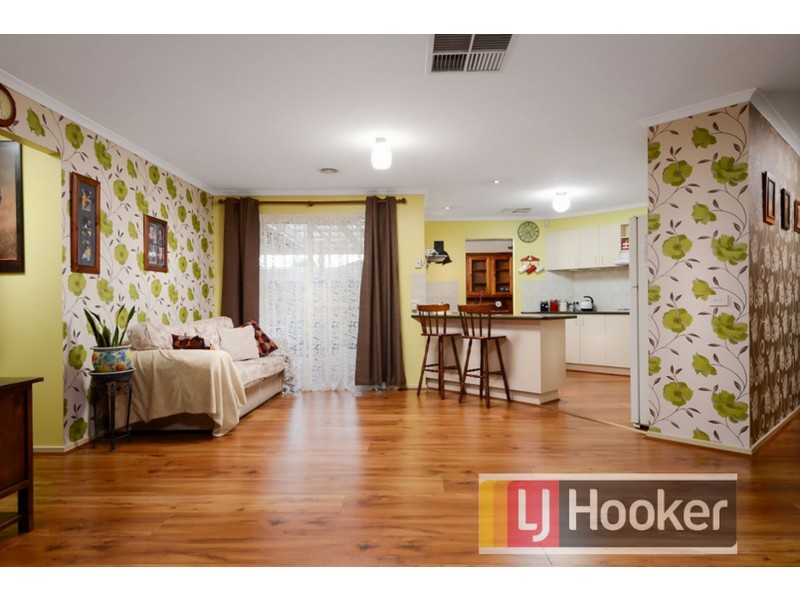 34 Sherwood Road, Narre Warren South VIC 3805