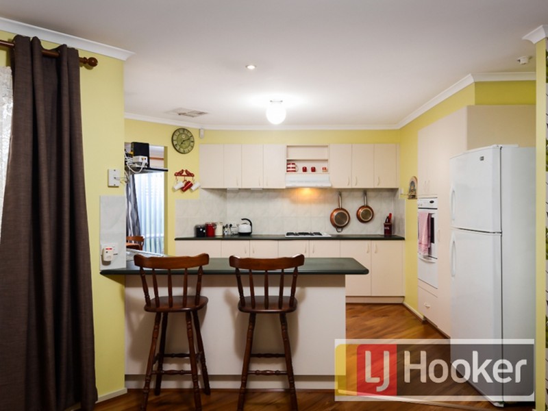 34 Sherwood Road, Narre Warren South VIC 3805