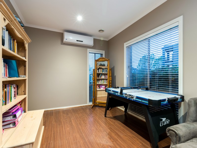 57 Amhurst Drive, Narre Warren South VIC 3805