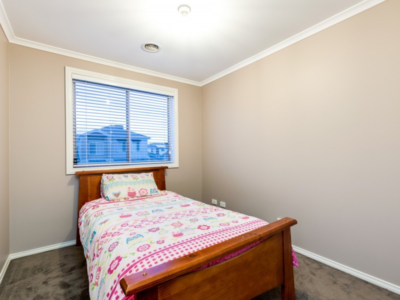 57 Amhurst Drive, Narre Warren South VIC 3805