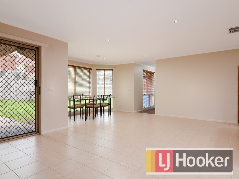3 Nilufa Court, Hampton Park VIC 3976