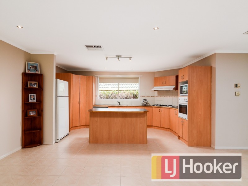 3 Nilufa Court, Hampton Park VIC 3976