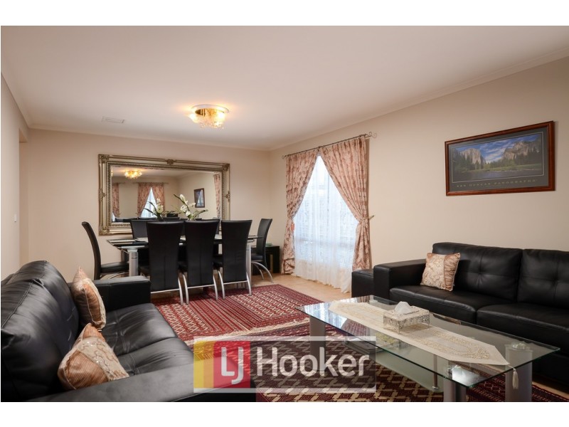 27 St Georges Road, Narre Warren South VIC 3805