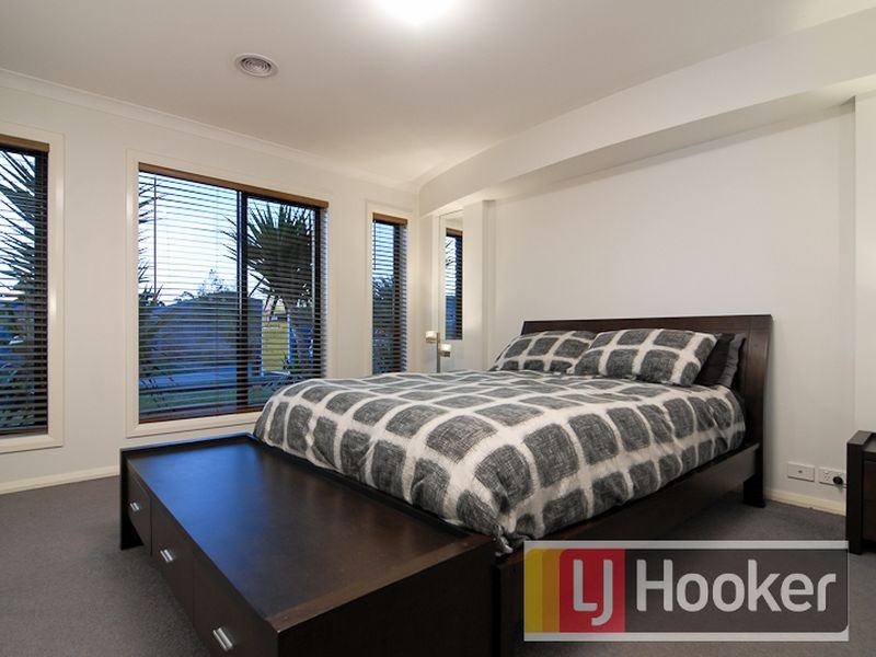 3 Faldo Place, Cranbourne North VIC 3977