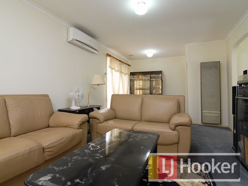 9 Hunter Court, Cranbourne North VIC 3977