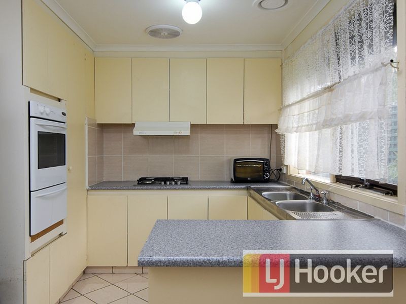 9 Hunter Court, Cranbourne North VIC 3977