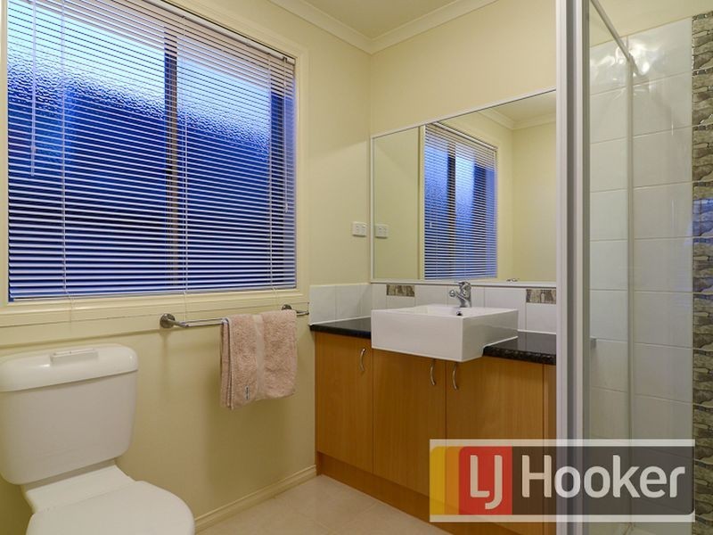 39 Filmer Crescent, Narre Warren South VIC 3805