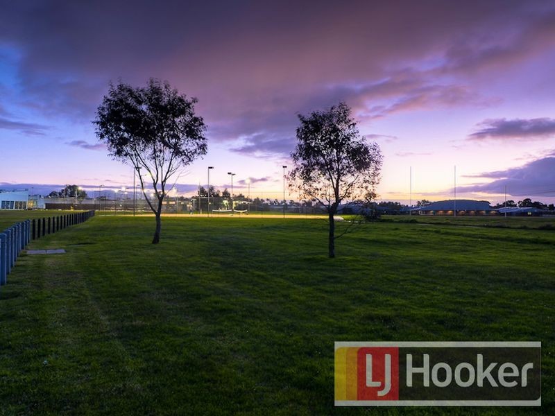 39 Filmer Crescent, Narre Warren South VIC 3805