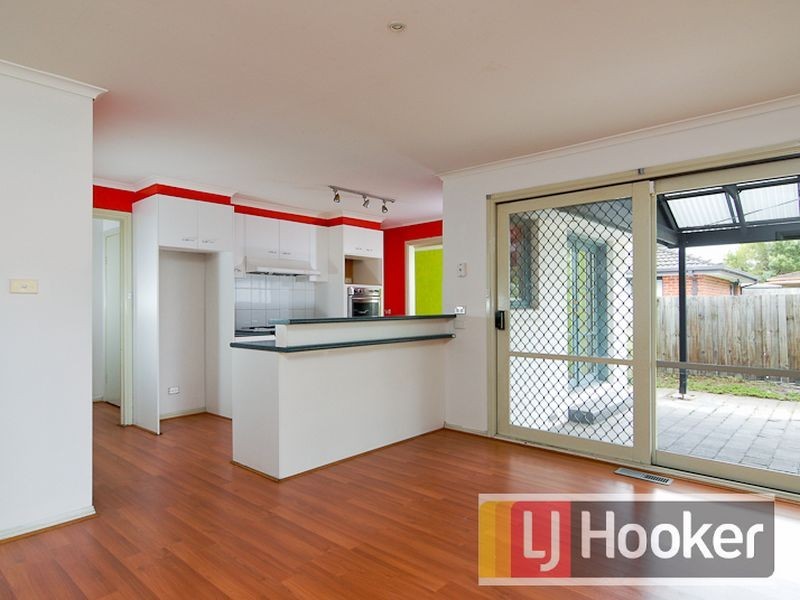 16 Branton Drive, Hampton Park VIC 3976