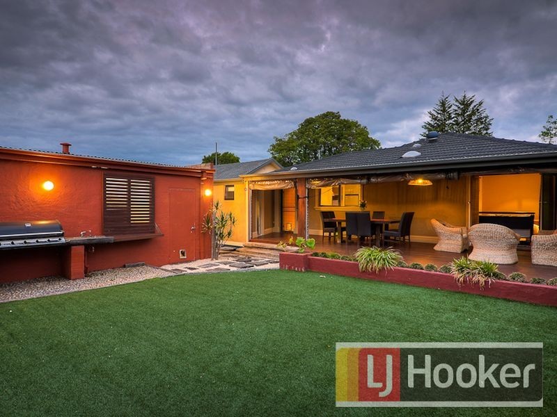 3 Parkland Avenue, Hampton Park VIC 3976