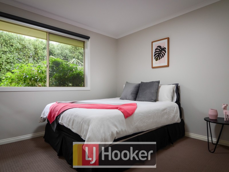 5 Bancroft Avenue, Narre Warren South VIC 3805