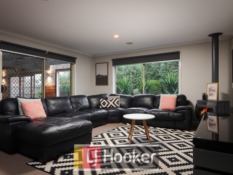 5 Bancroft Avenue, Narre Warren South VIC 3805