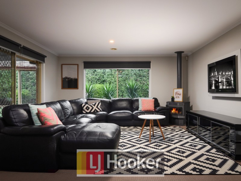 5 Bancroft Avenue, Narre Warren South VIC 3805