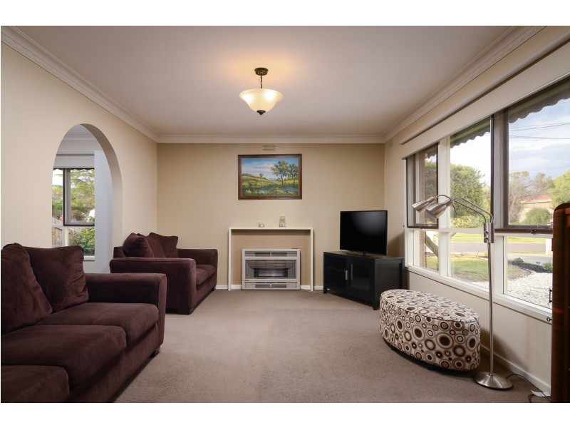 94 Sweeney Drive, Narre Warren VIC 3805