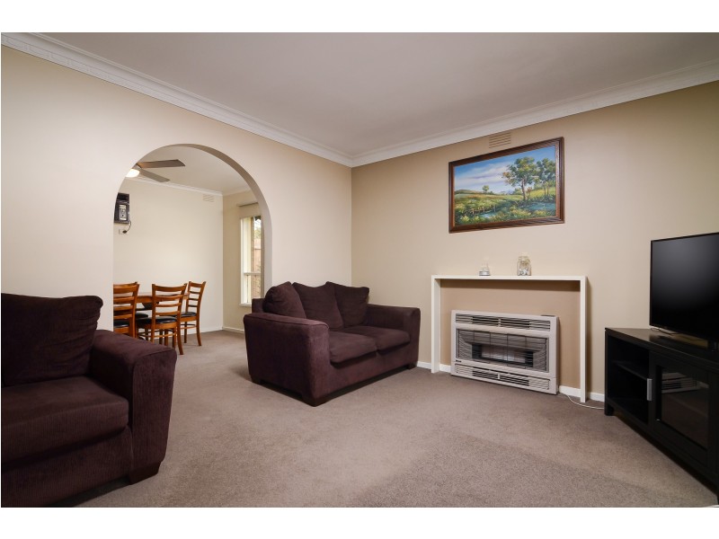 94 Sweeney Drive, Narre Warren VIC 3805