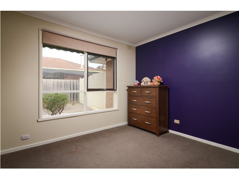 94 Sweeney Drive, Narre Warren VIC 3805