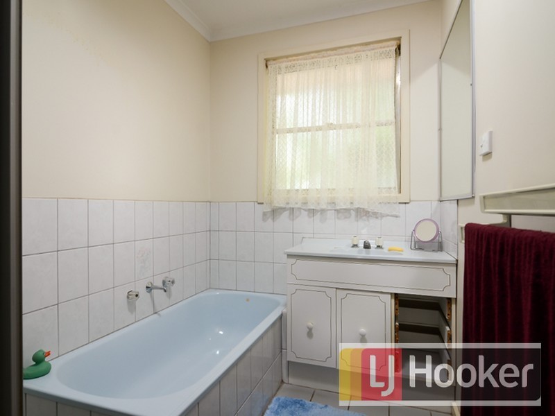 44 Highland Avenue, Hampton Park VIC 3976