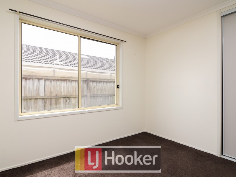 9 Feehan Crescent, Narre Warren South VIC 3805