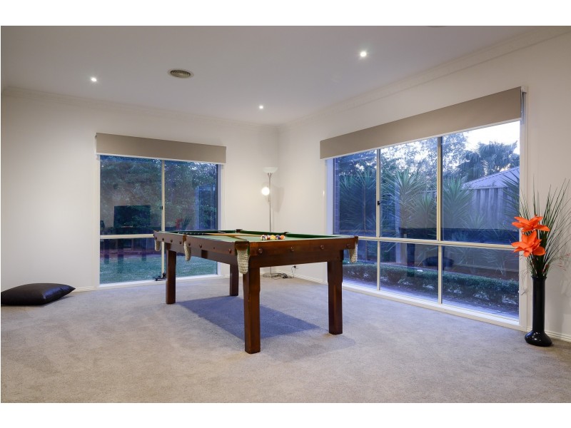 6 Carrick Place, Berwick VIC 3806