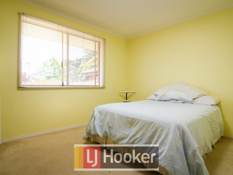 20 St Boswells Avenue, Berwick VIC 3806