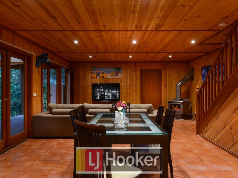 29 Helen Street, Caldermeade VIC 3984