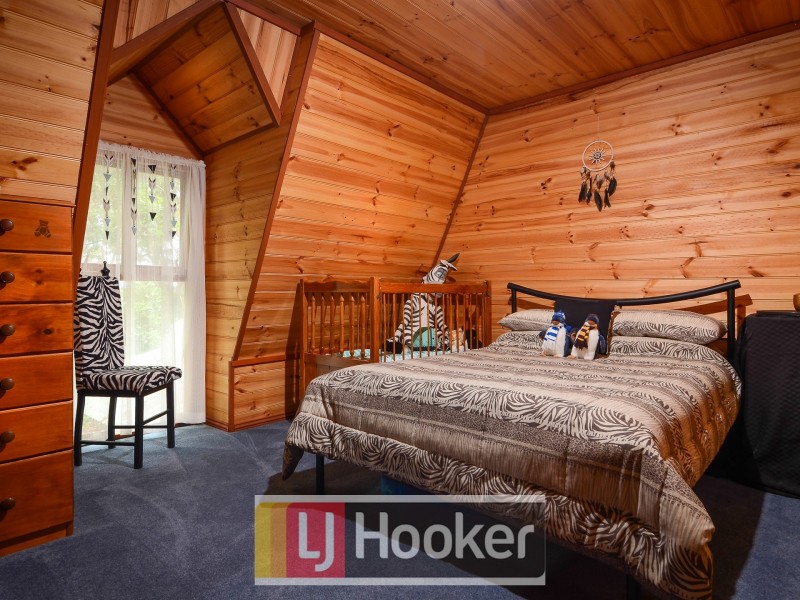 29 Helen Street, Caldermeade VIC 3984