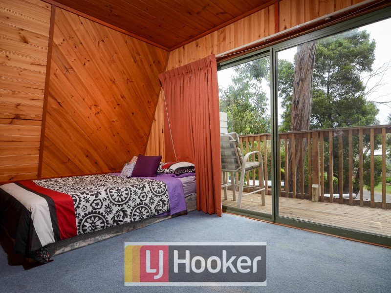 29 Helen Street, Caldermeade VIC 3984