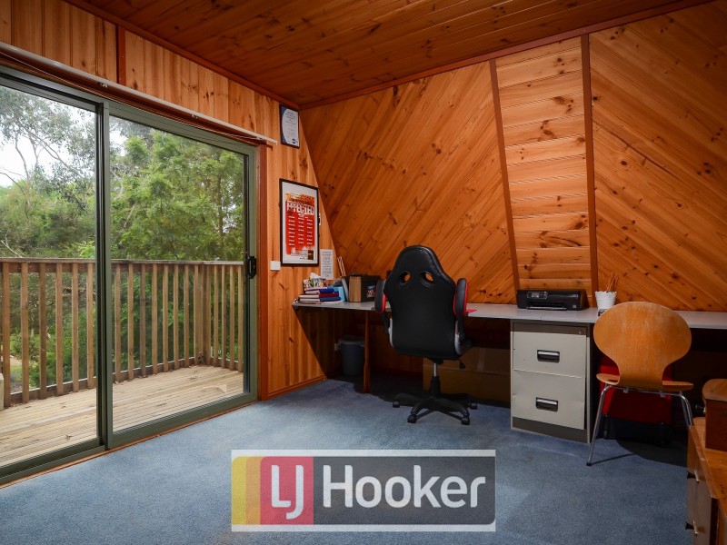 29 Helen Street, Caldermeade VIC 3984