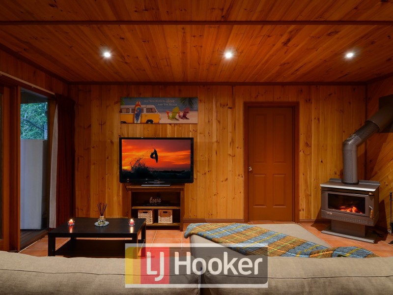 29 Helen Street, Caldermeade VIC 3984