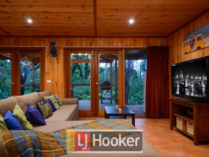 29 Helen Street, Caldermeade VIC 3984