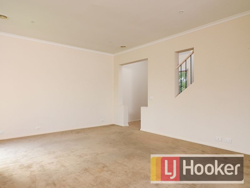 22 Penrose Drive, Narre Warren South VIC 3805