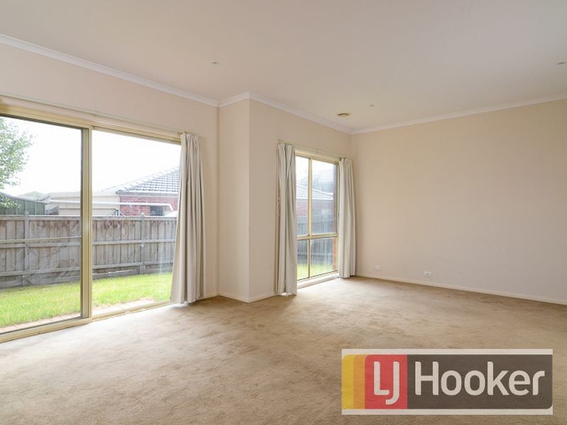 22 Penrose Drive, Narre Warren South VIC 3805