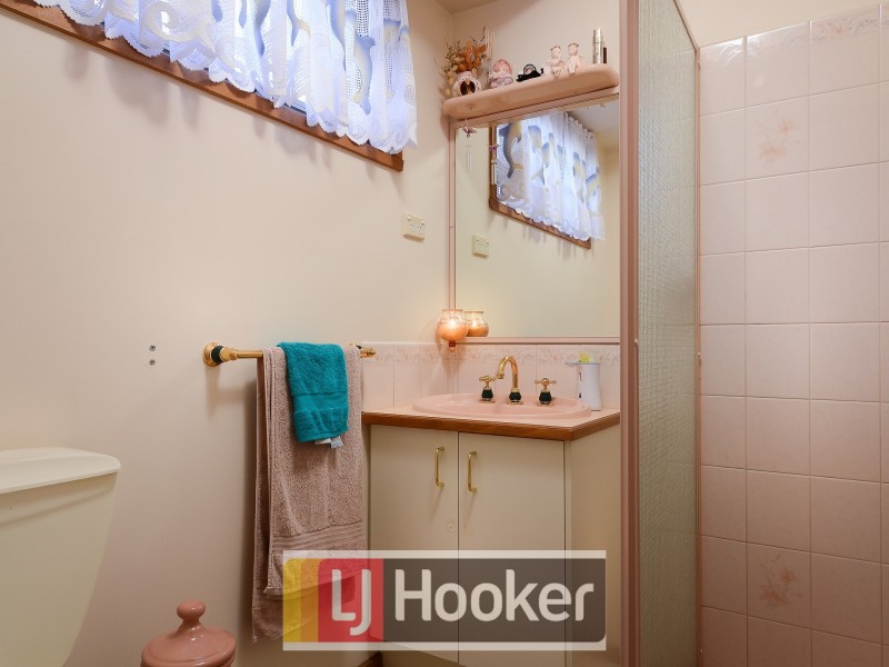 12 Versailles Place, Narre Warren VIC 3805