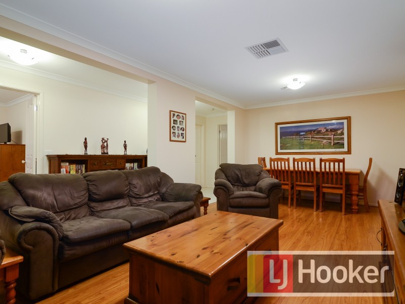 6 Janna Place, Berwick VIC 3806